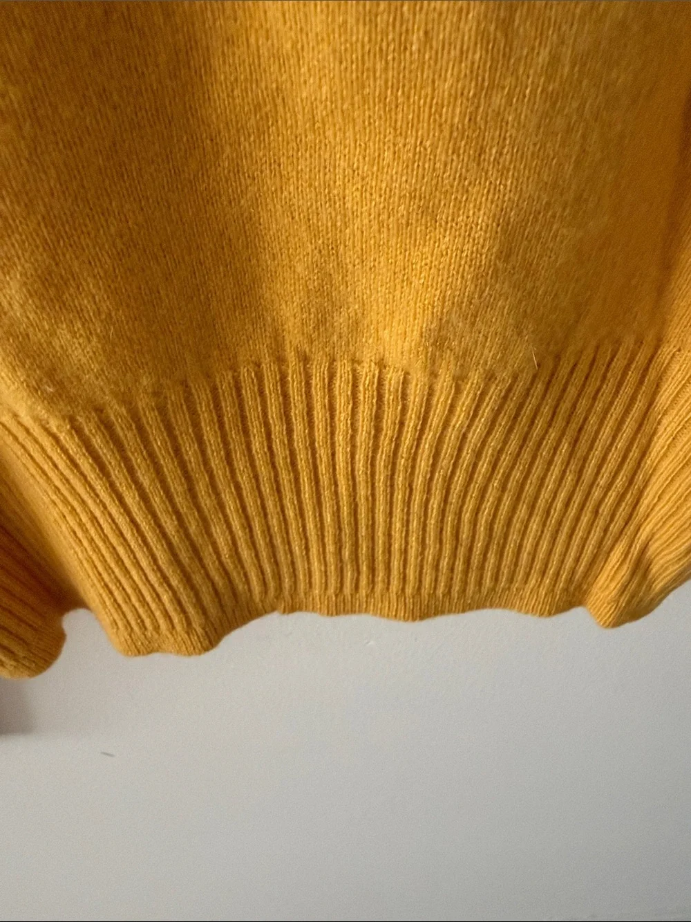 J.Crew 100 Cashmere Shrunken Crewneck Sweater. Bright Yellow. Size XS.